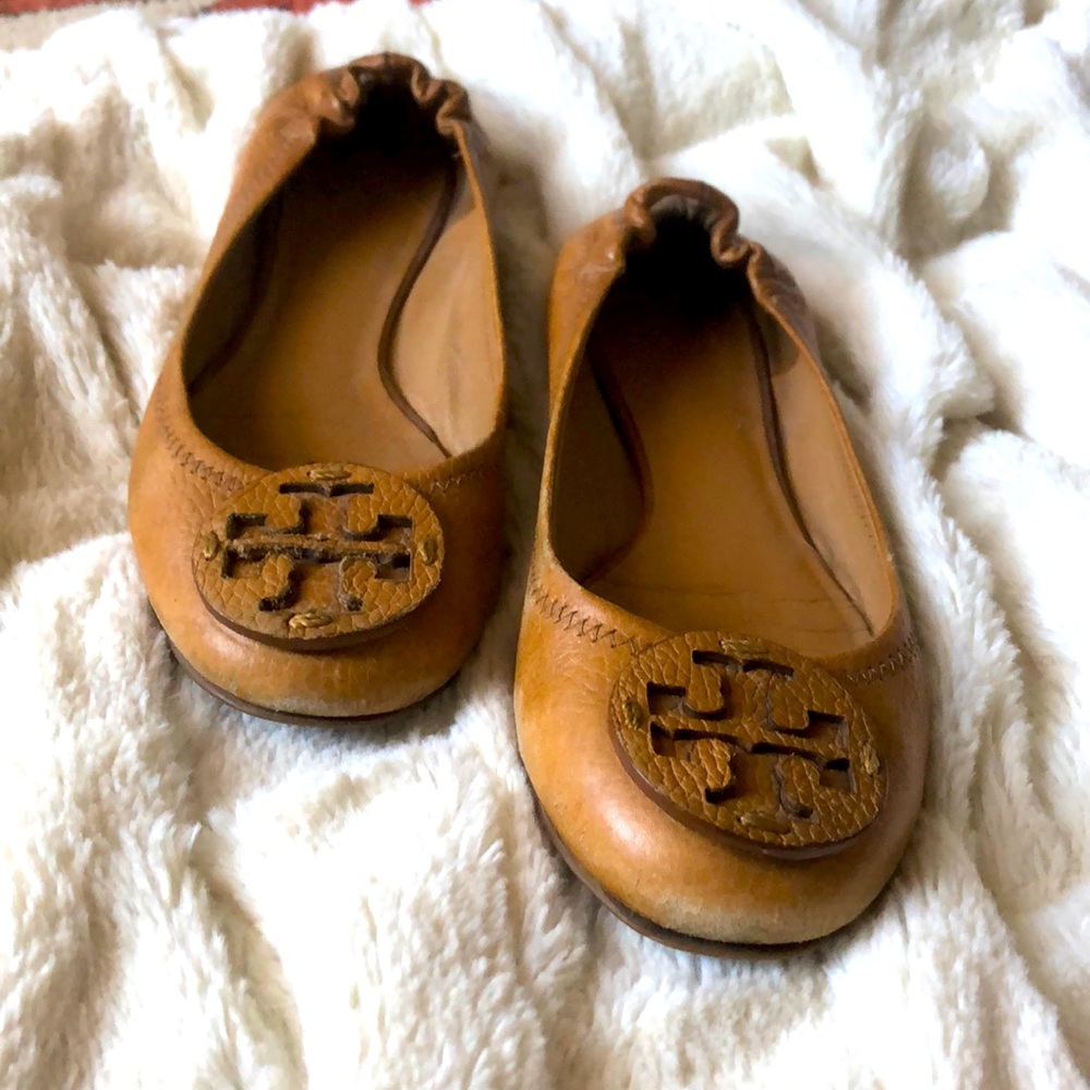 Tory Burch- brown leather ballet flats